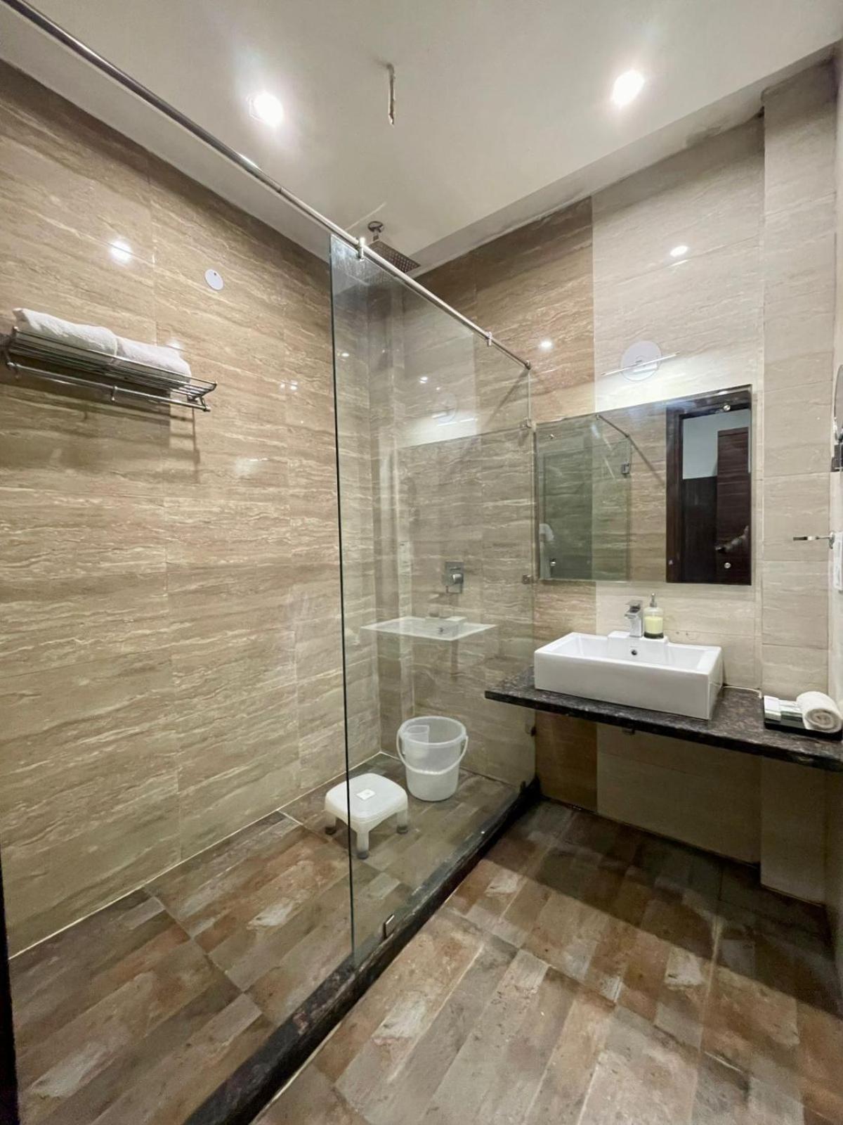 Winsome Resort & Spa Corbett Ramnagar  Luaran gambar