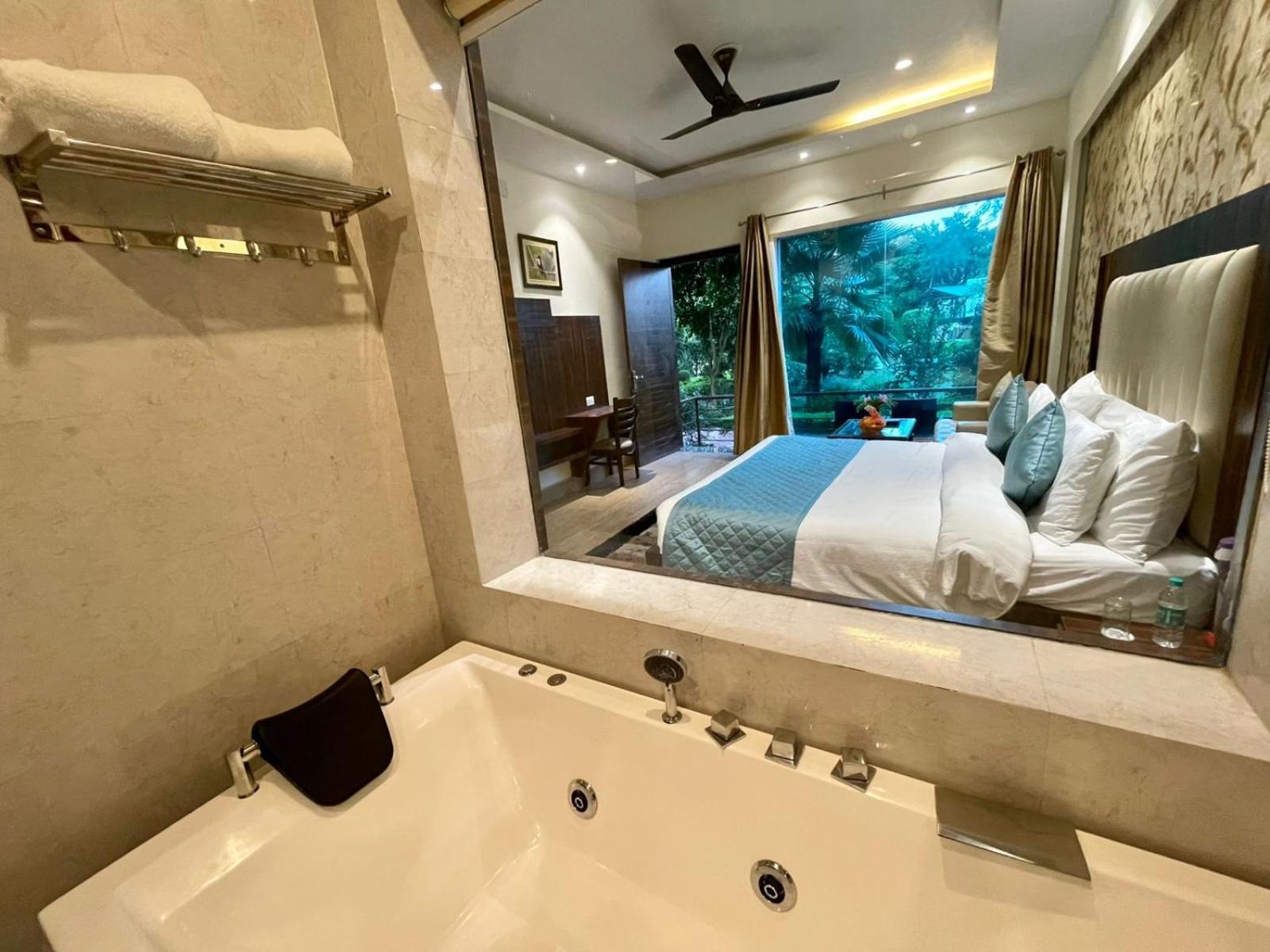 Winsome Resort & Spa Corbett Ramnagar  Luaran gambar